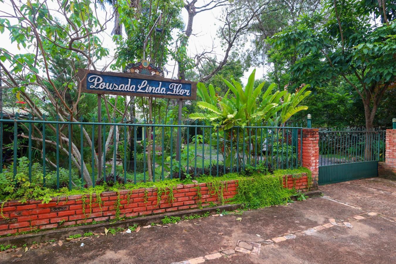 Pousada Linda Flor Bed and Breakfast Alto Paraíso de Goiás Buitenkant foto